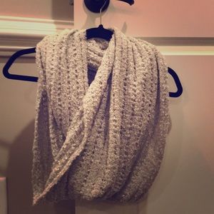Infinity scarf knit